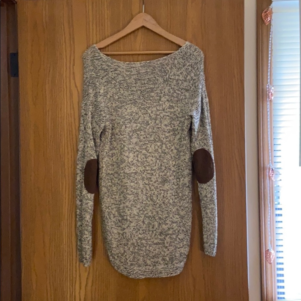 Gray sweater